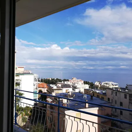 Semeria 26 Vista Mare E Posto Auto * Sanremo